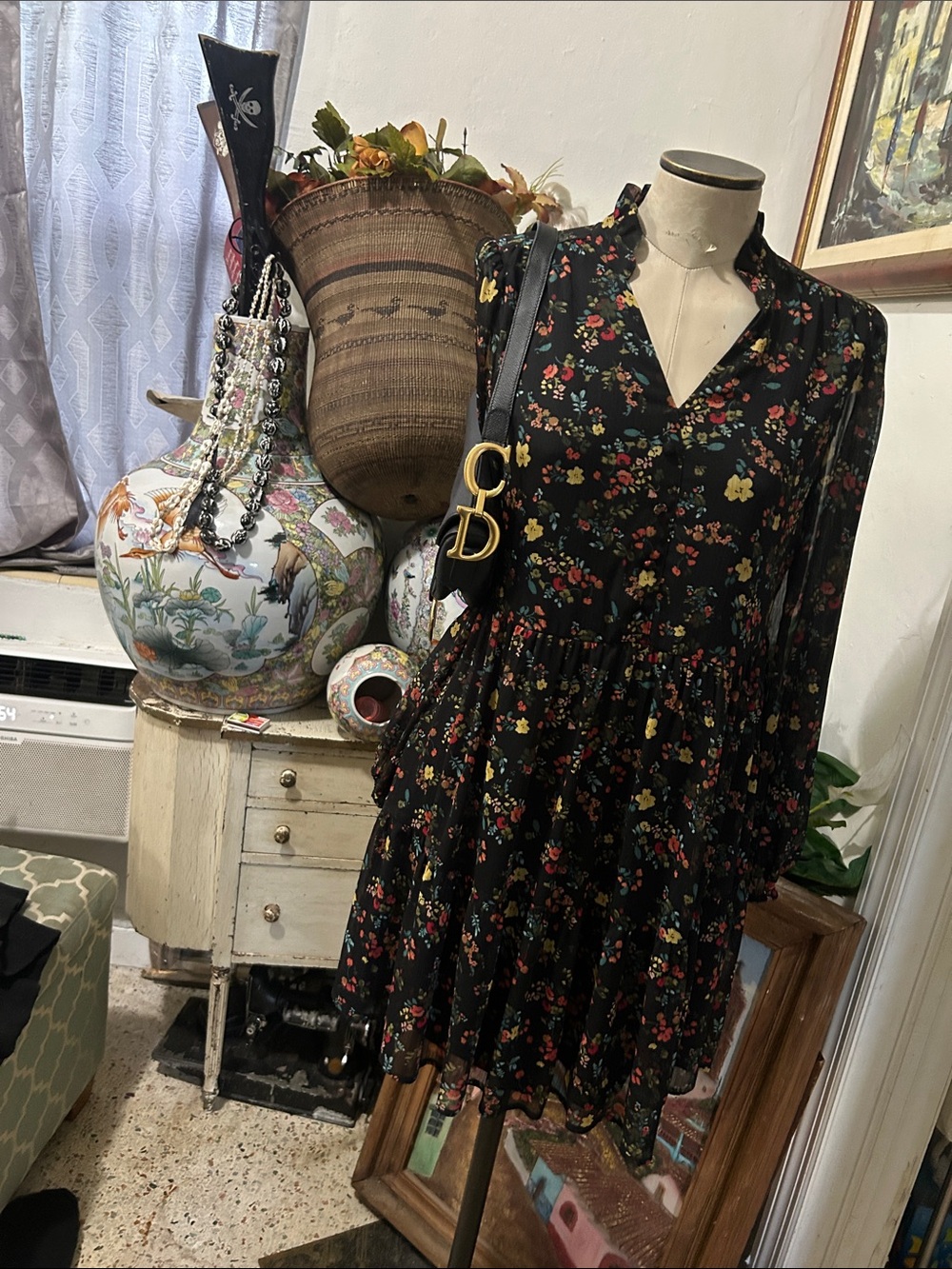 LC Lauren Conrad Black Floral Ruffled Long-Sleeve Dress
